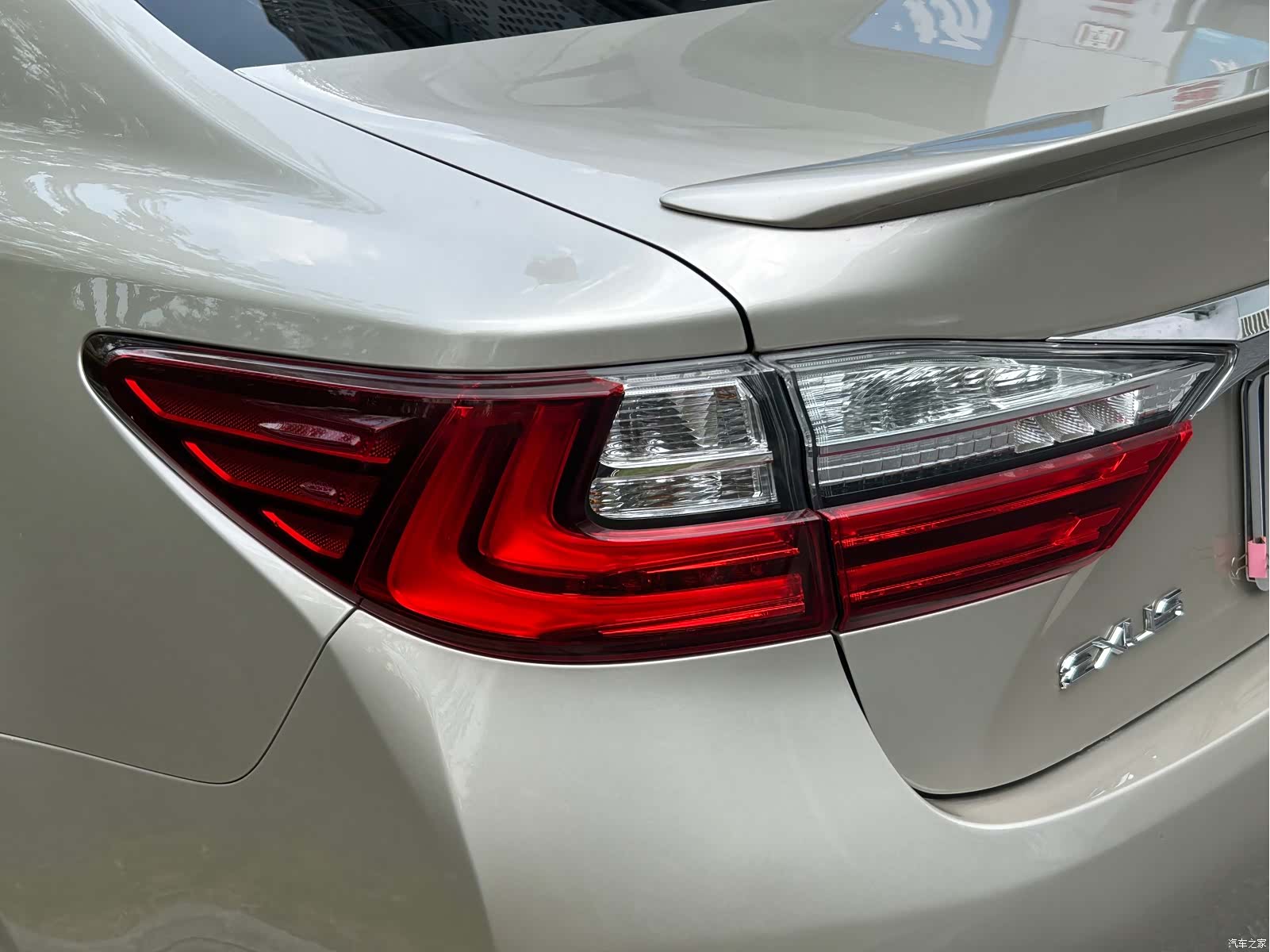 Lexus ES, 2017 18