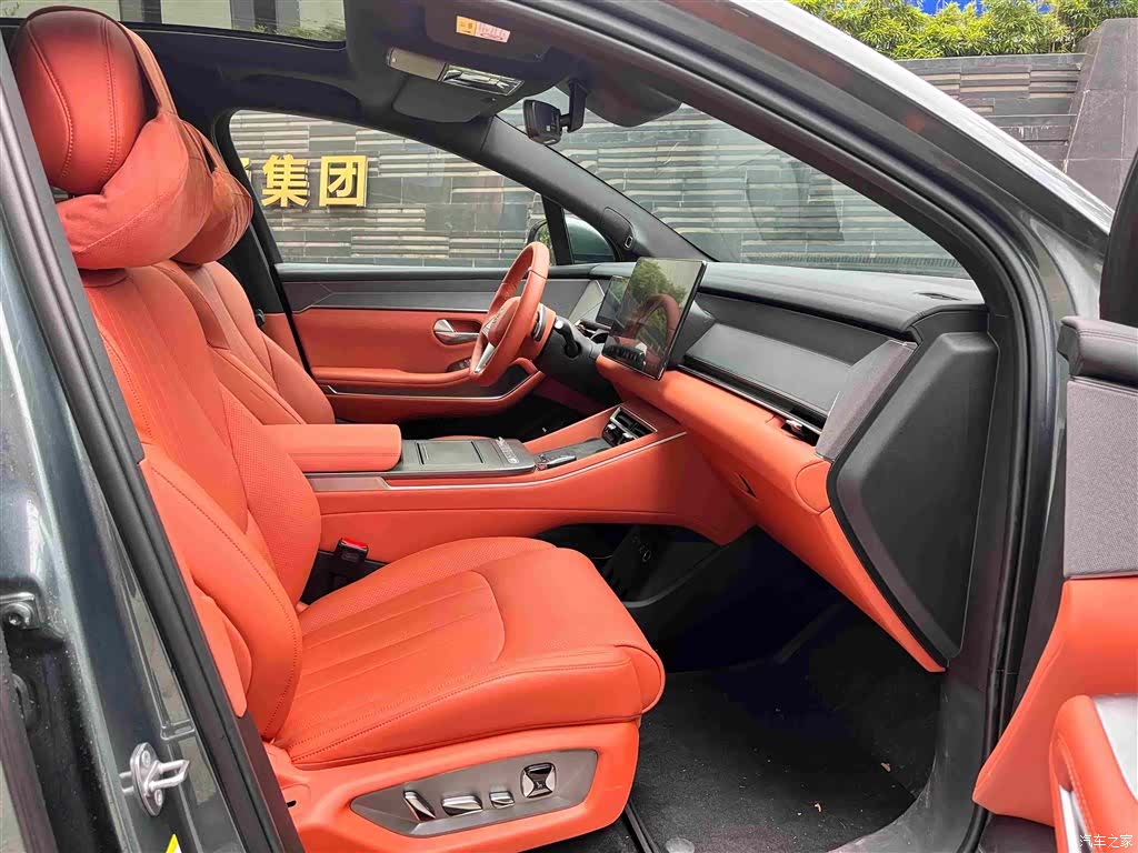 BYD Tang, 2025 11