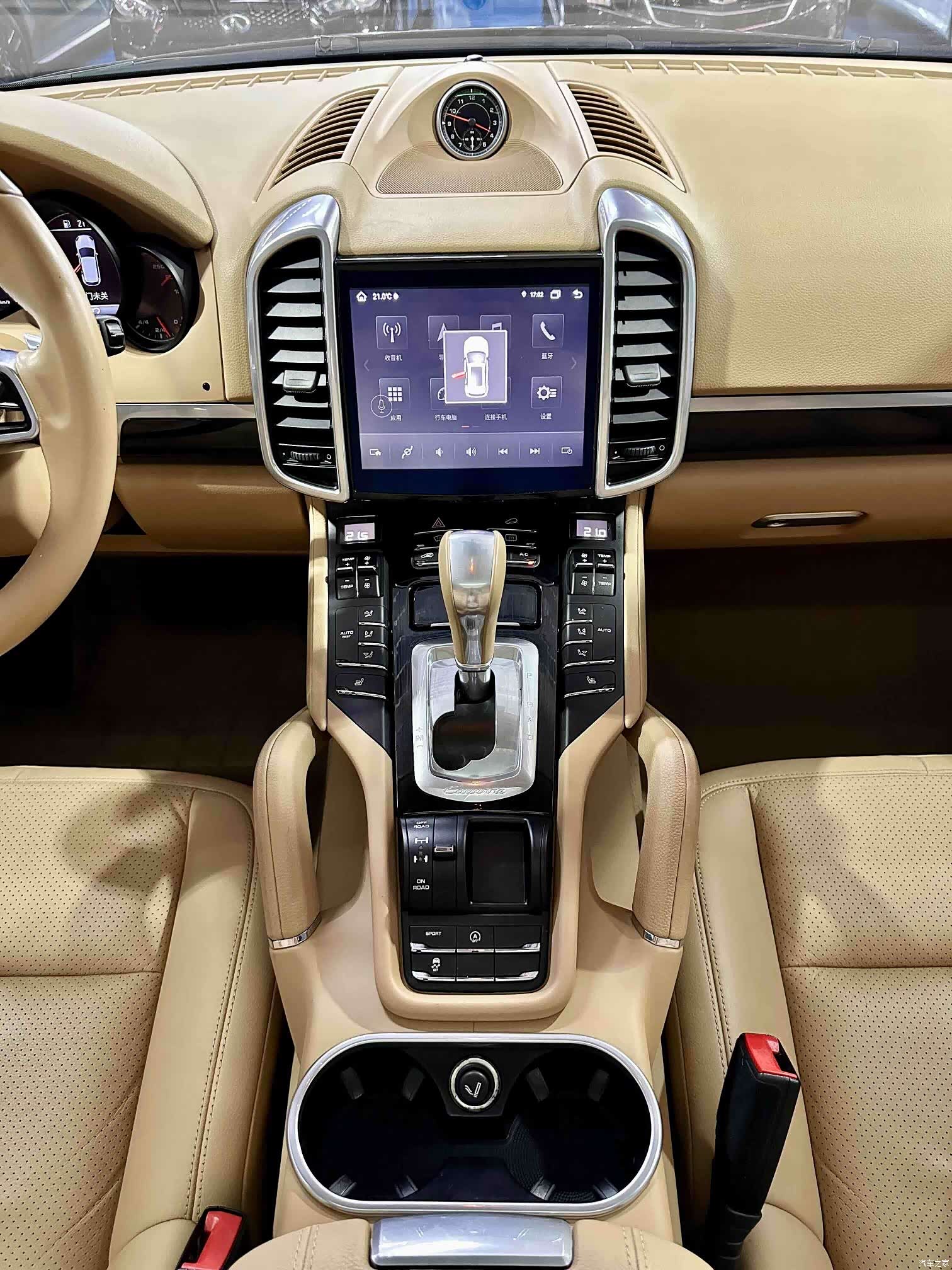 Porsche Cayenne, 2016 13