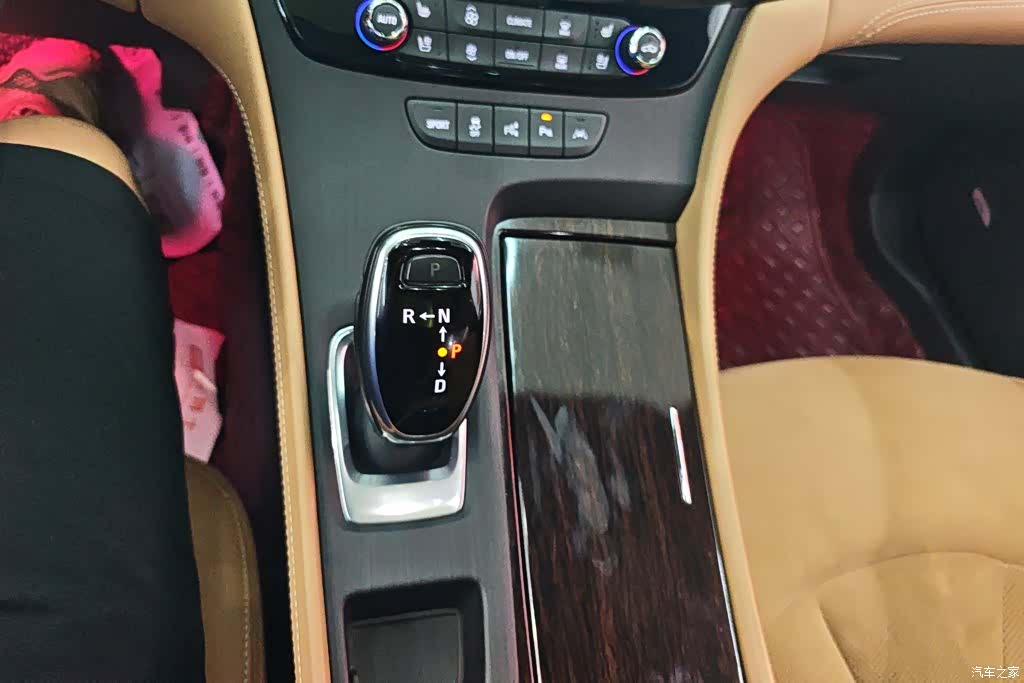 Buick LaCrosse, 2020 16