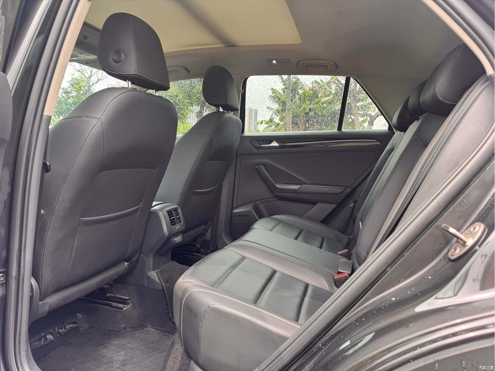 Volkswagen T-ROC, 2021 все фото