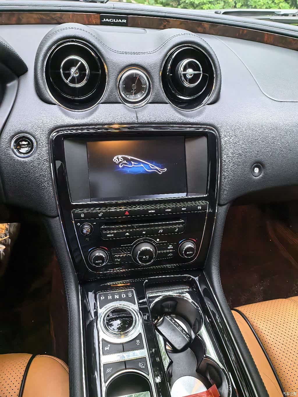 Jaguar XJ, 2014 17