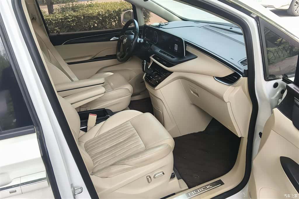 Buick GL8, 2023 8
