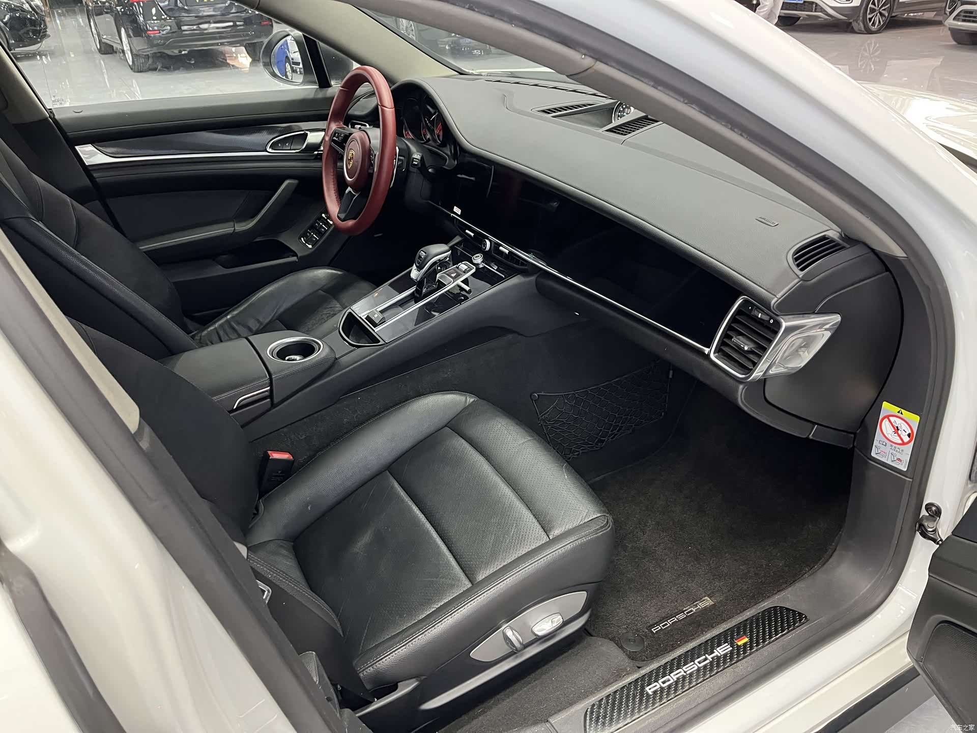 Porsche Panamera, 2012 4