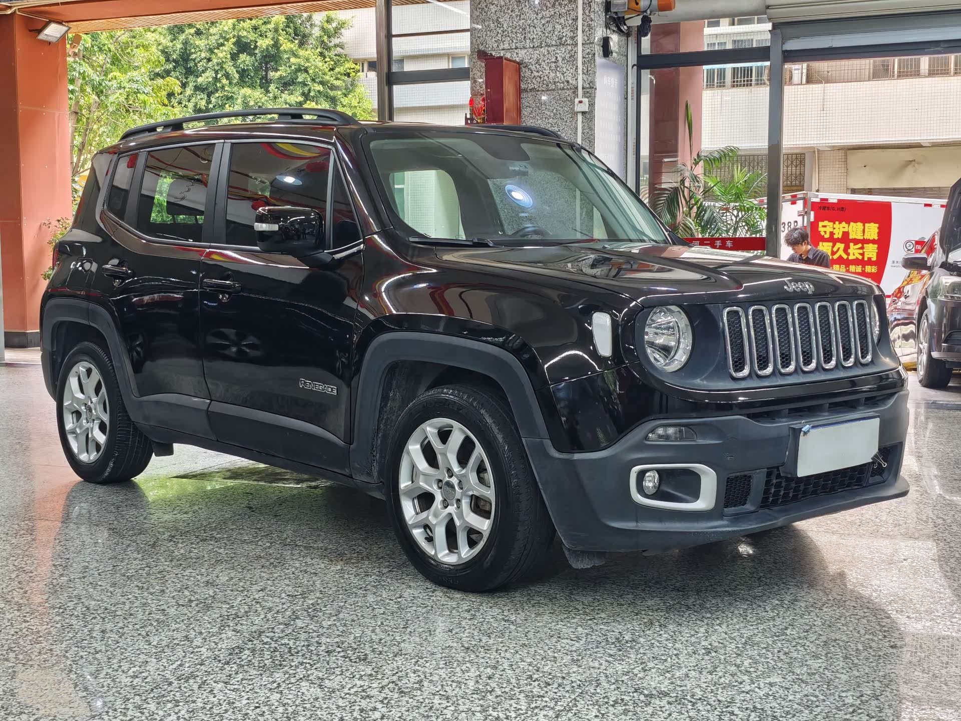 Jeep Renegade, 2016 3