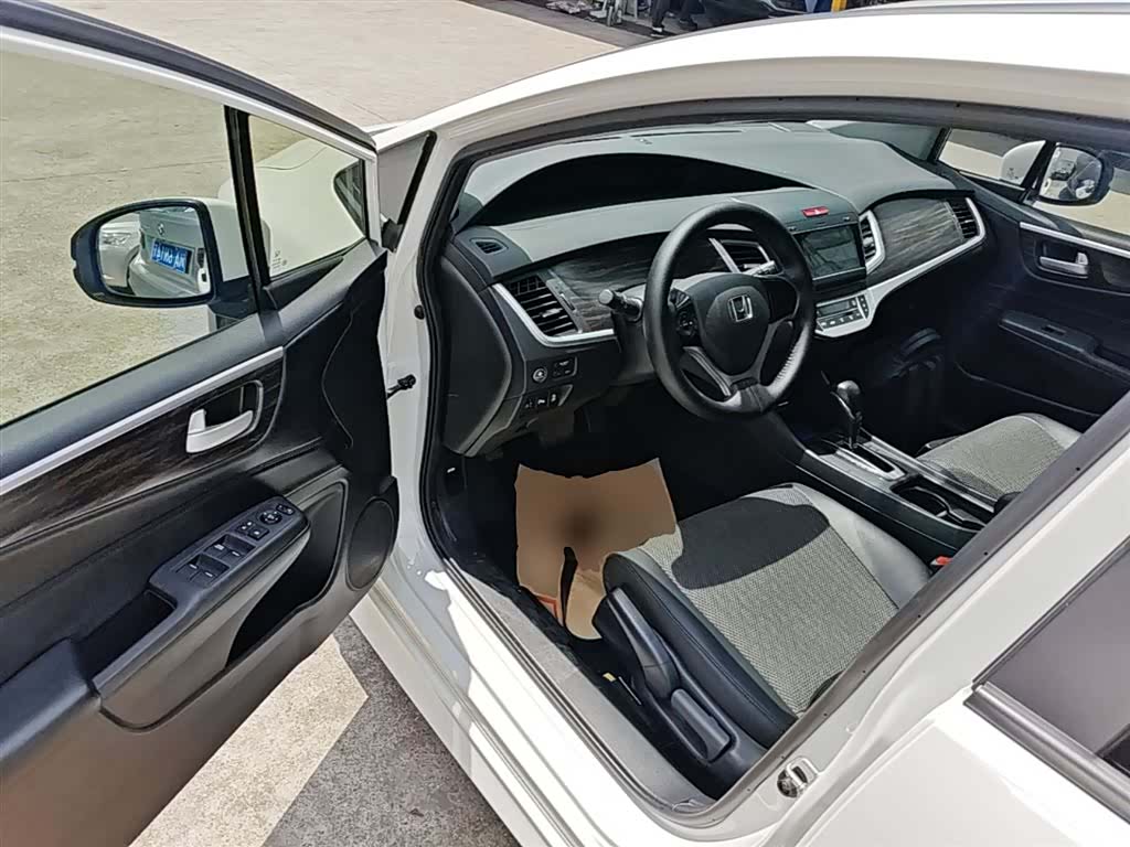 Honda Jade, 2017 16