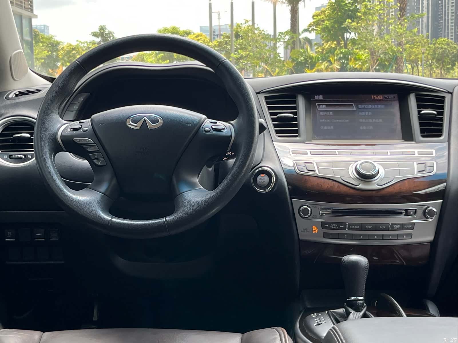 Infiniti QX60, 2014 11