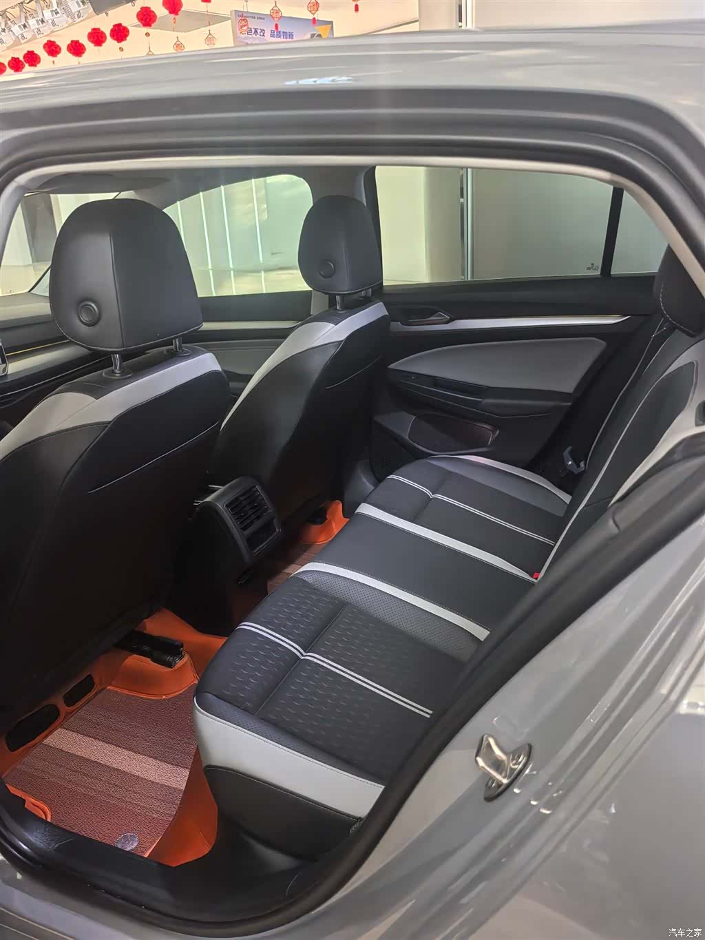 Volkswagen Golf, 2025 7