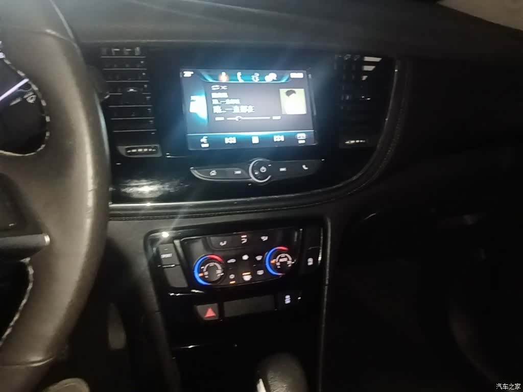 Buick Encore, 2016 13