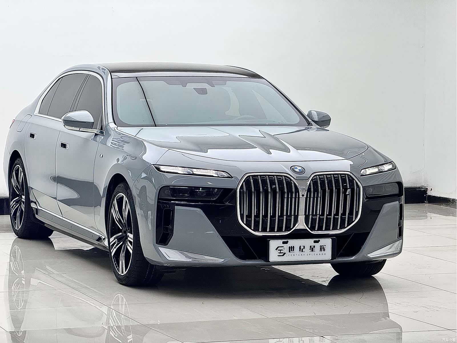 BMW i7, 2023 4