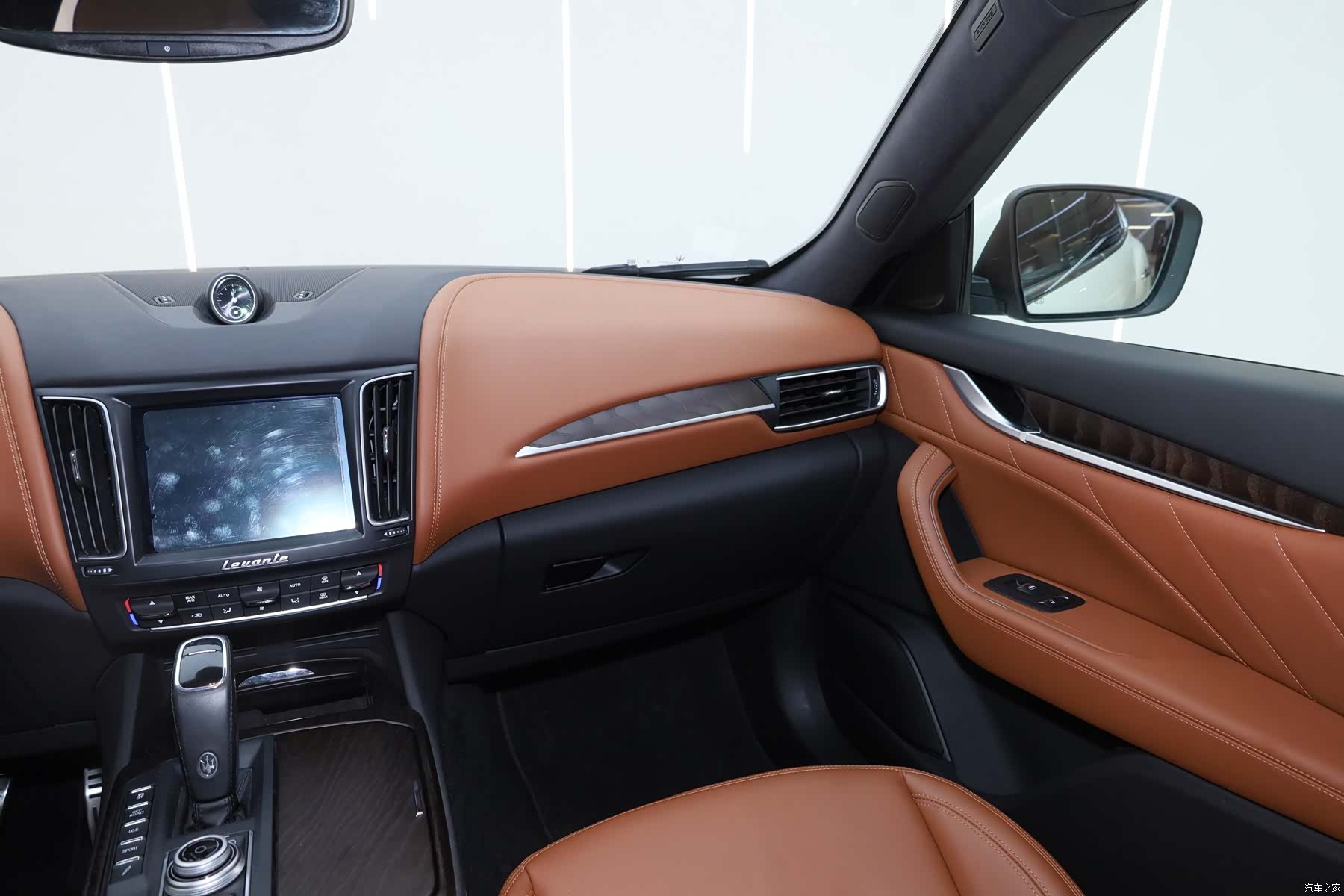 Maserati Levante, 2019 24