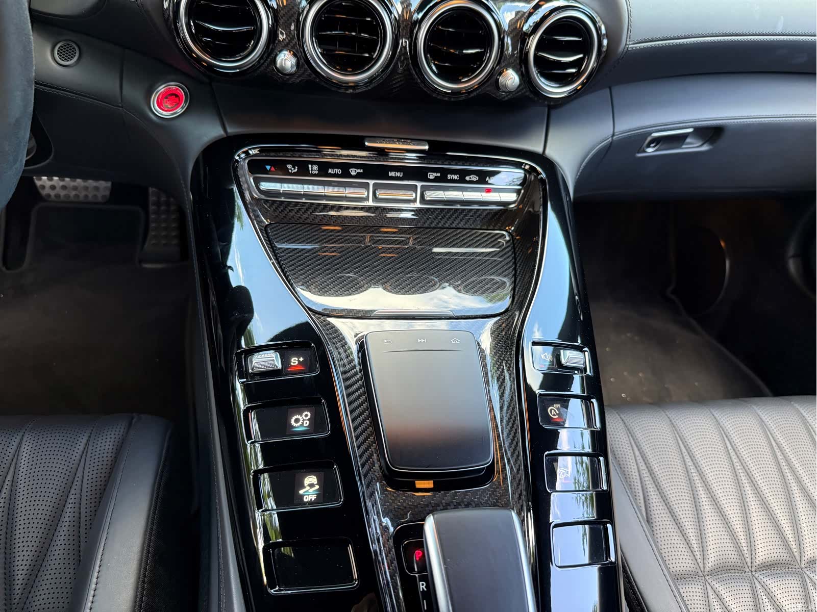 MG AMG, 2022 18