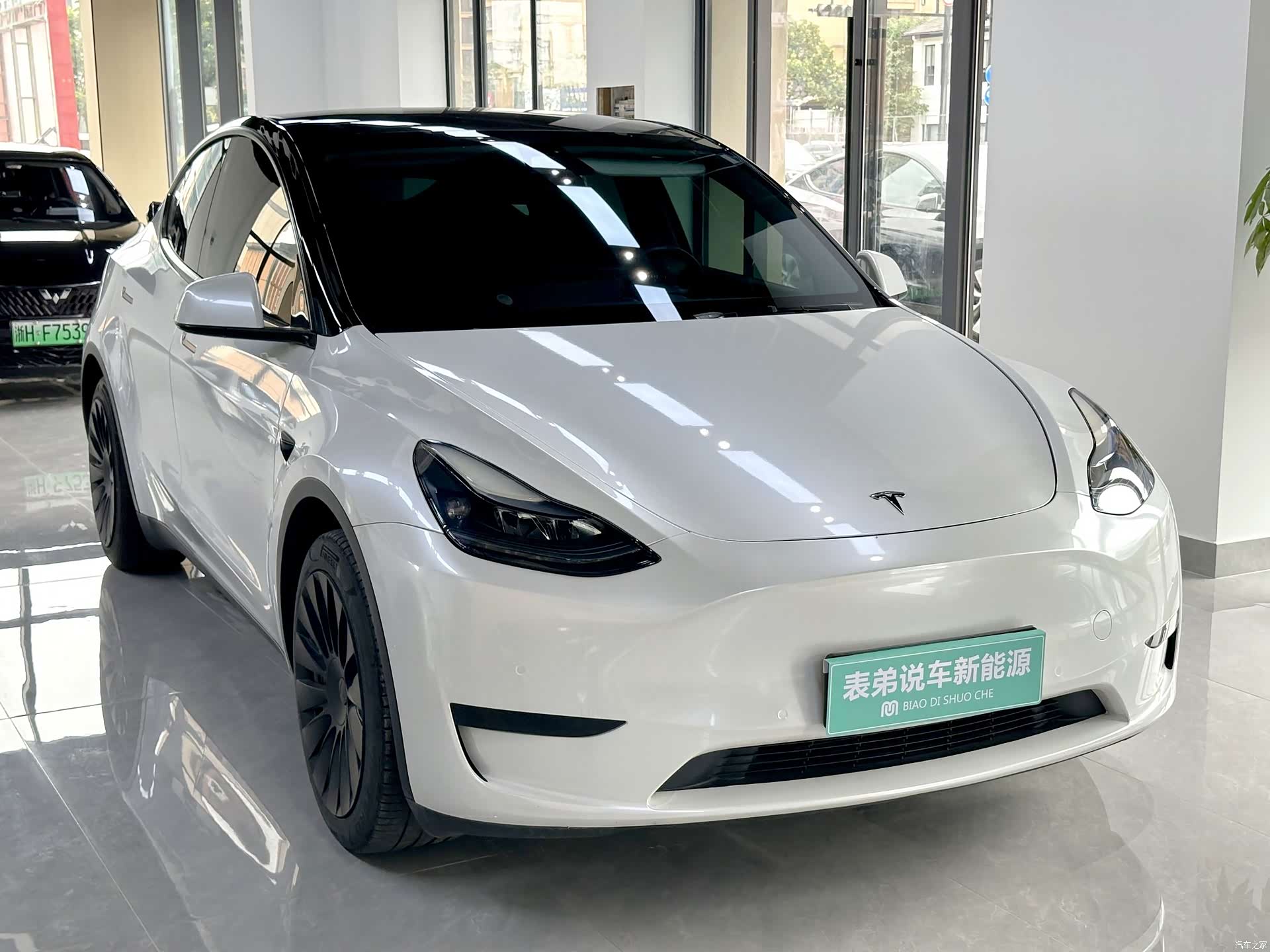 Tesla Model Y, 2022 6