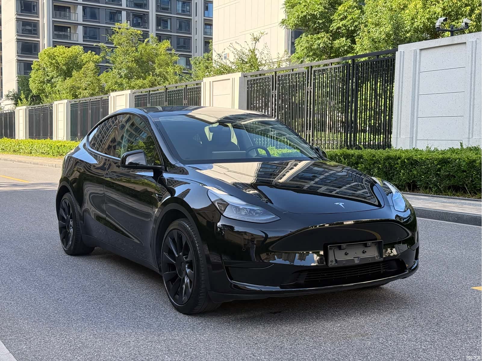 Tesla Model Y, 2023 3