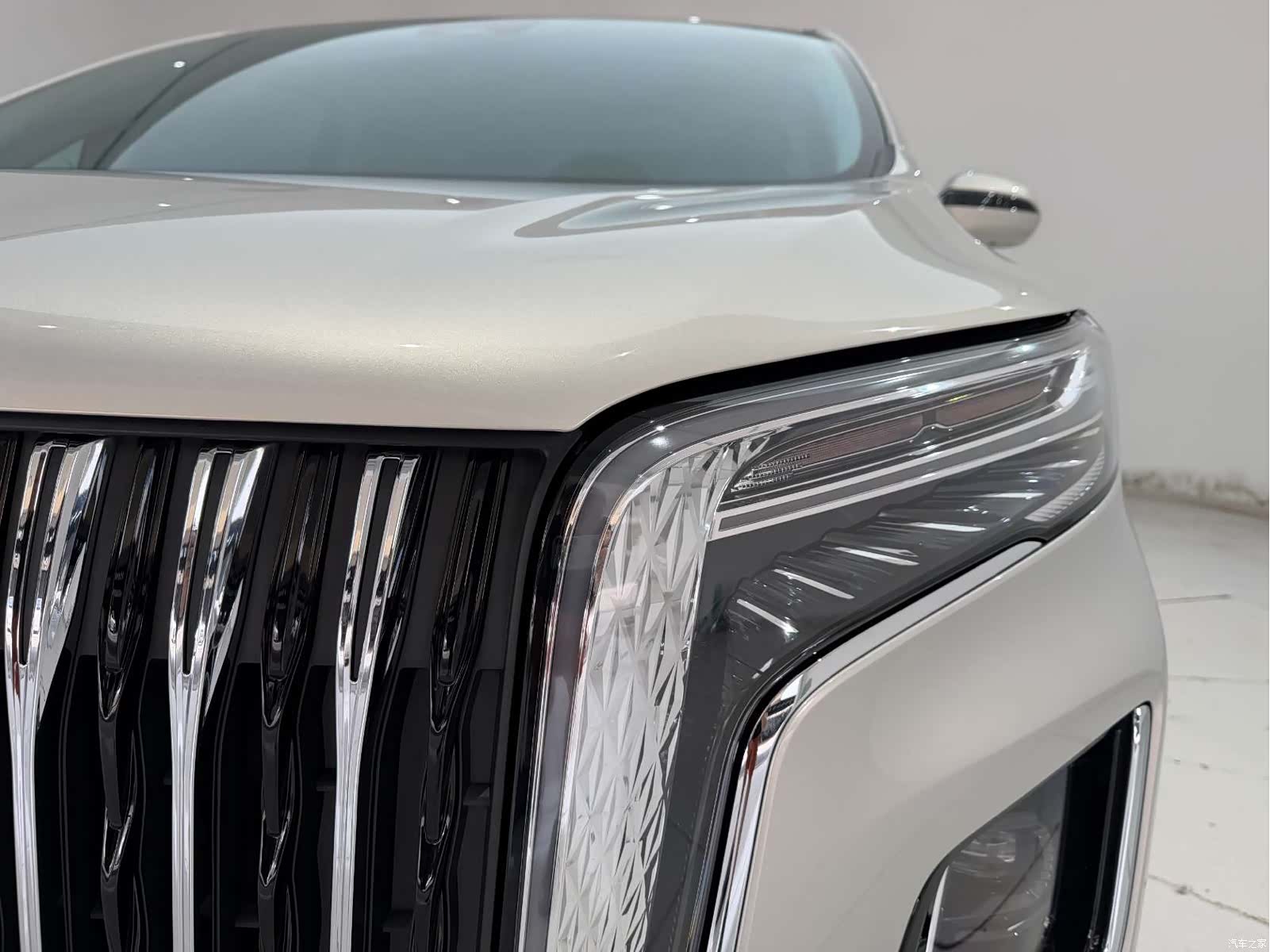 Hongqi HQ9, 2023 3