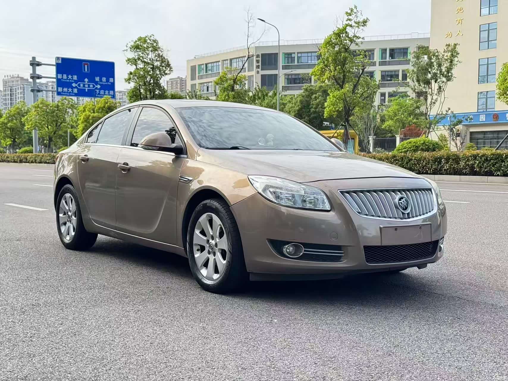 Buick Regal, 2011 3