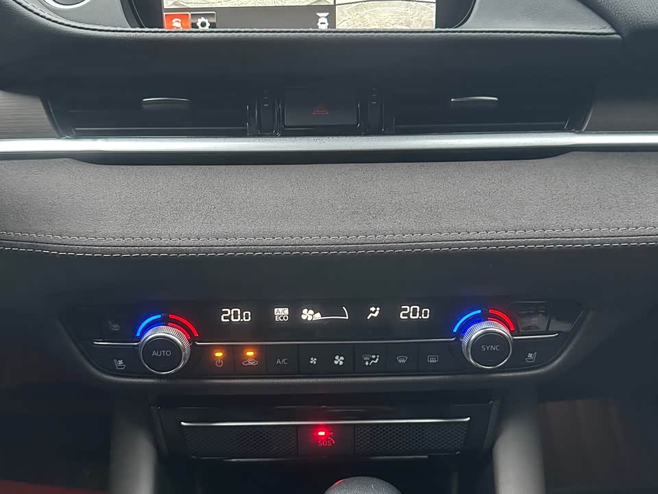 Mazda Atez