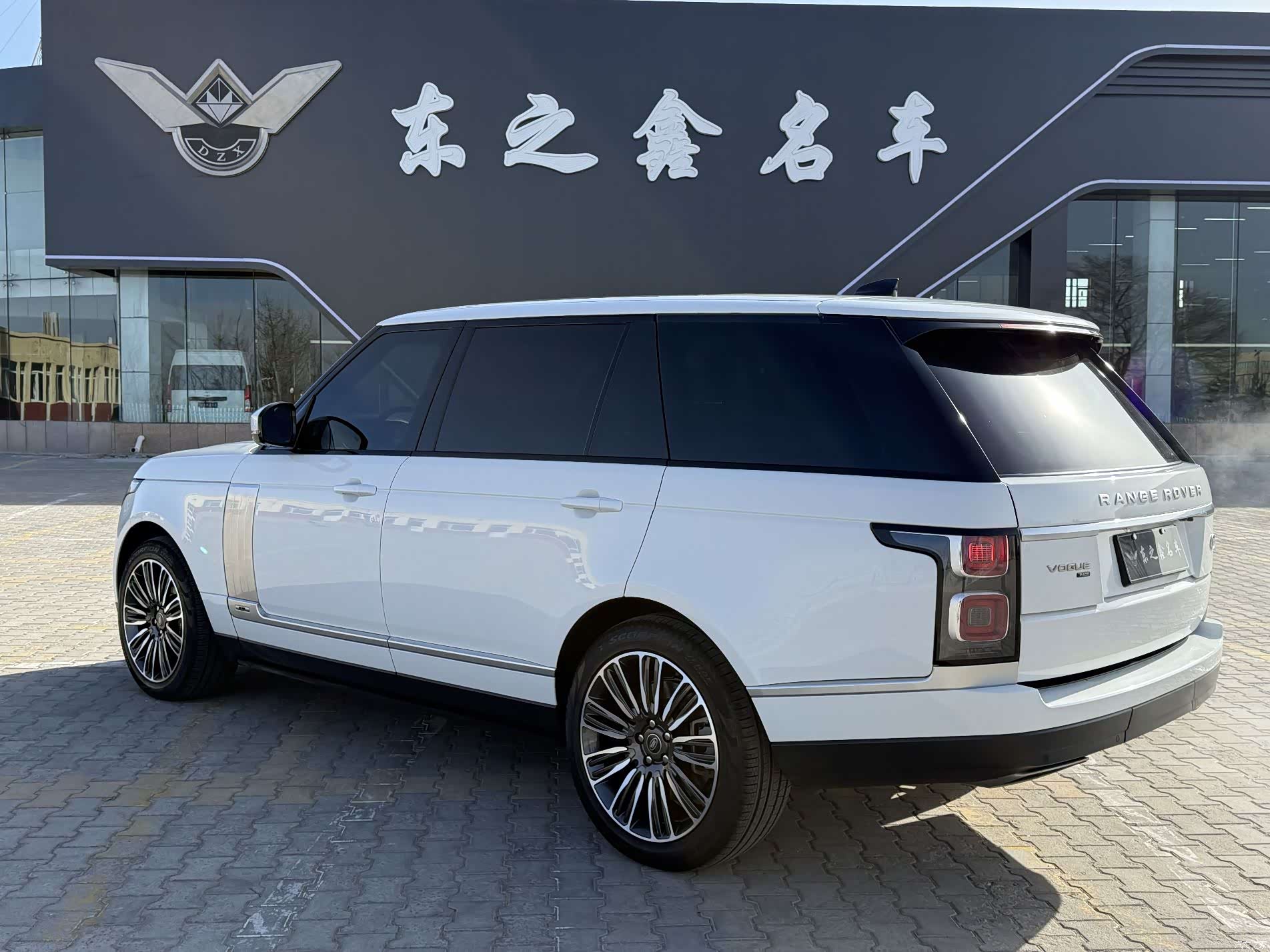 Land Rover Range Rover, 2020 все фото