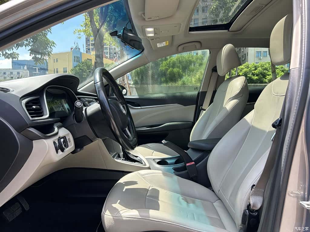 Buick V, 2018 4