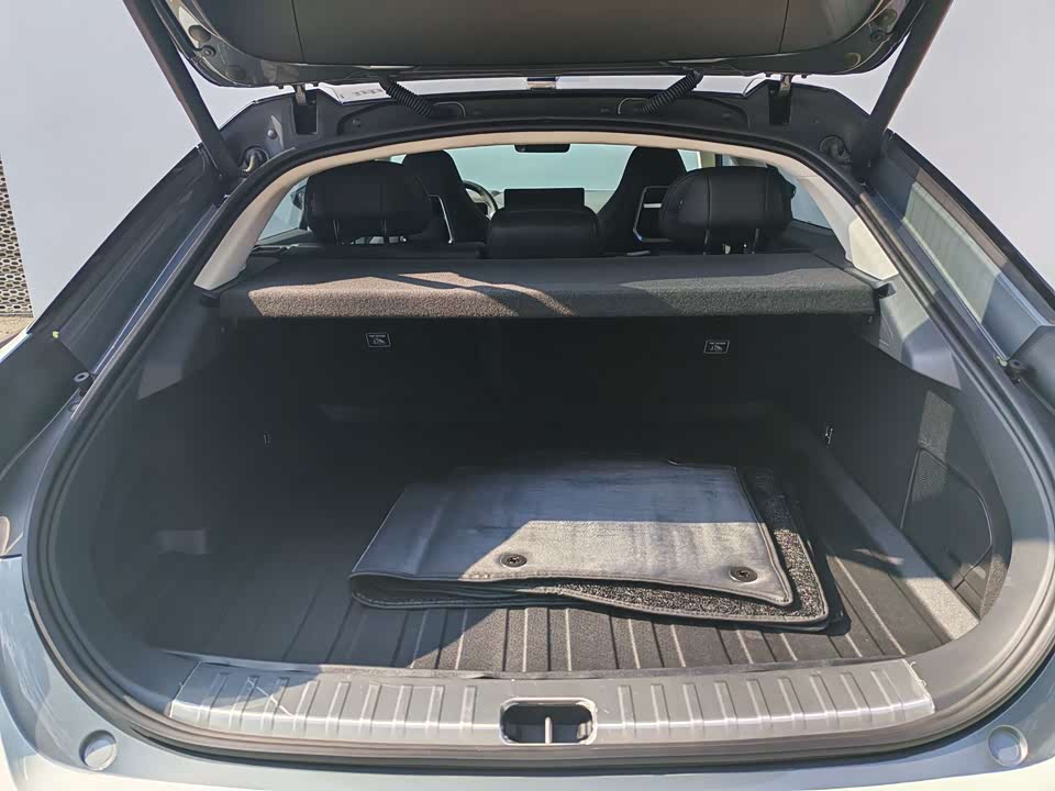 Shaanxi Xi'an Car
