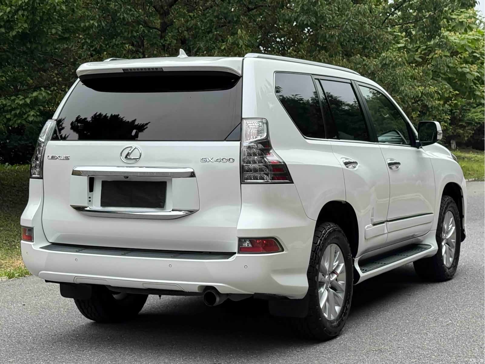 Lexus GX, 2013 6