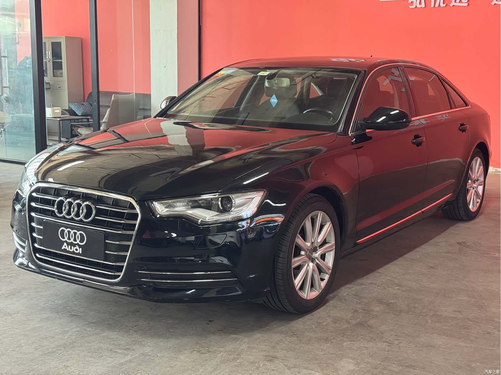 Audi A6L, 2013 1