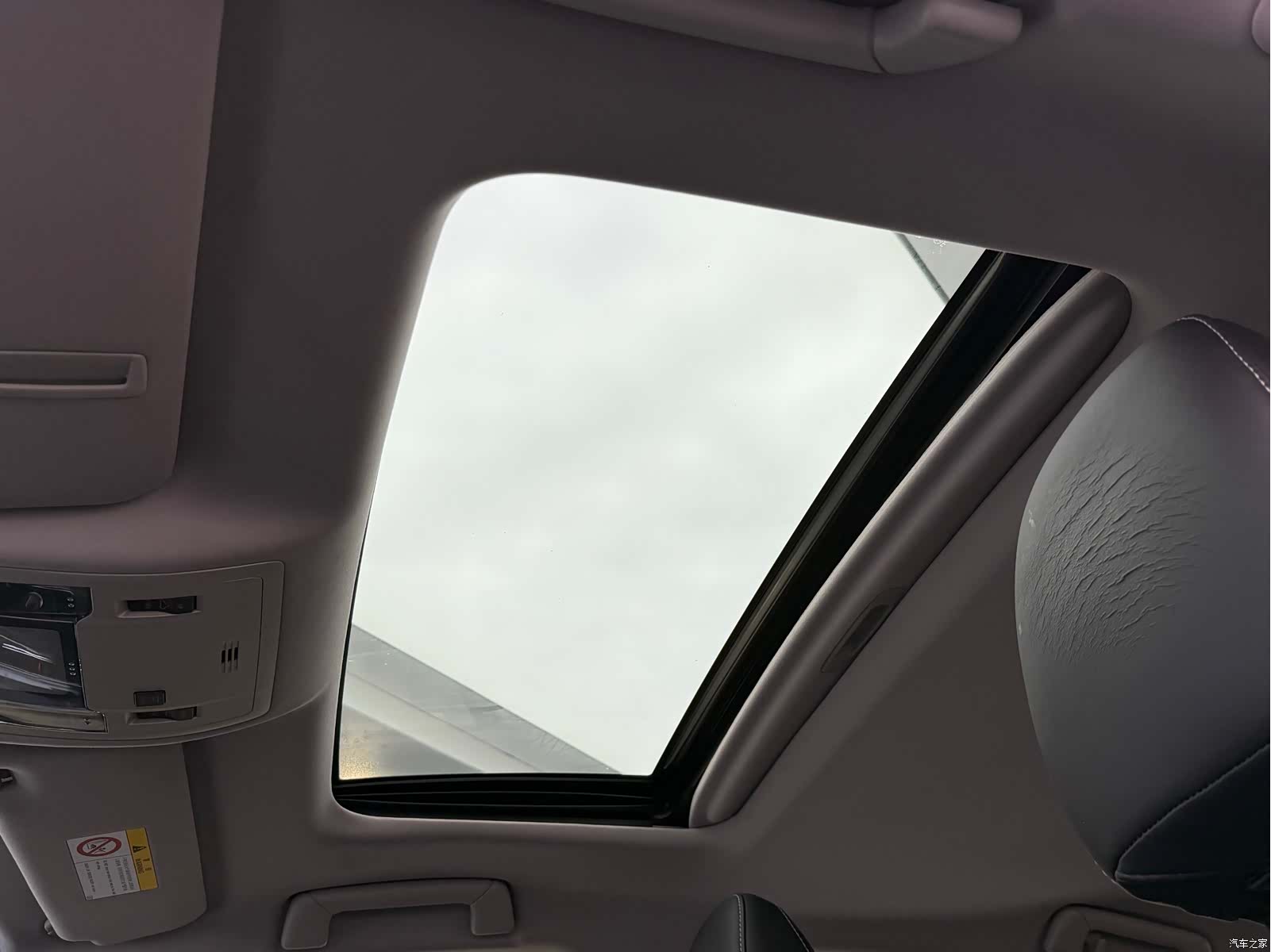 Lexus ES, 2015 12