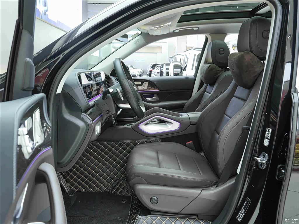 Mercedes-Benz GLS, 2023 10