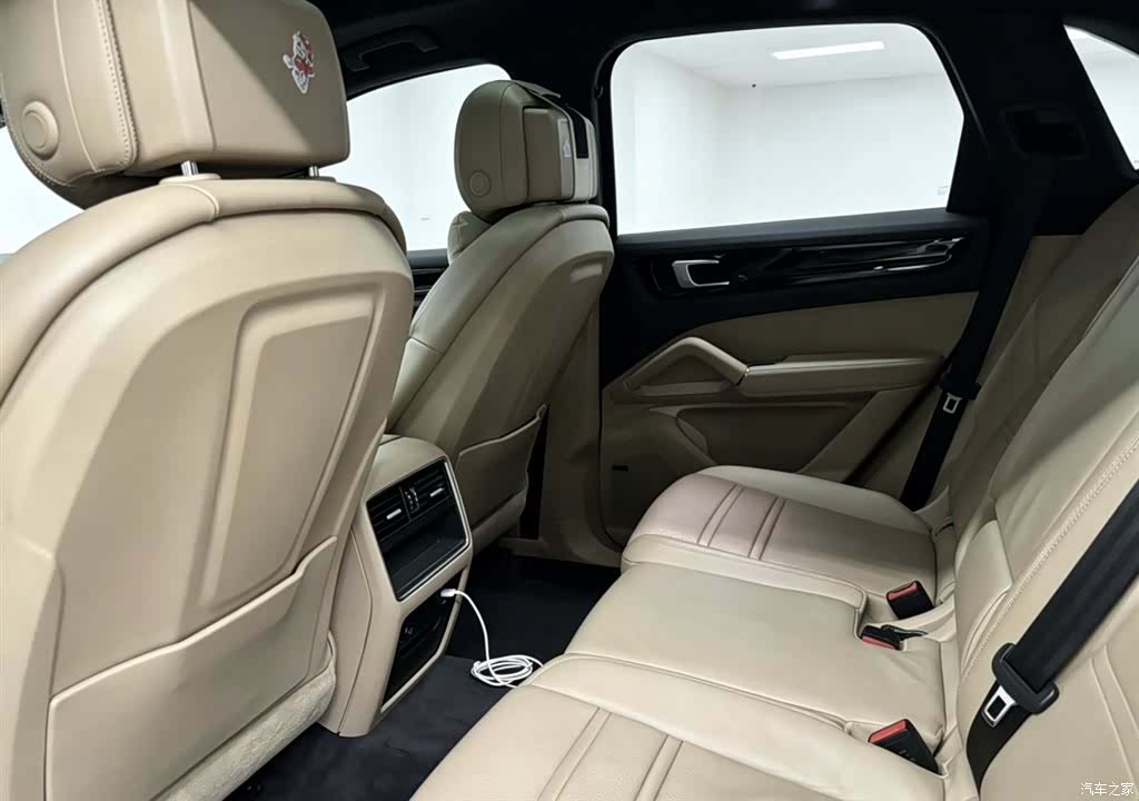 Porsche Cayenne, 2018 6