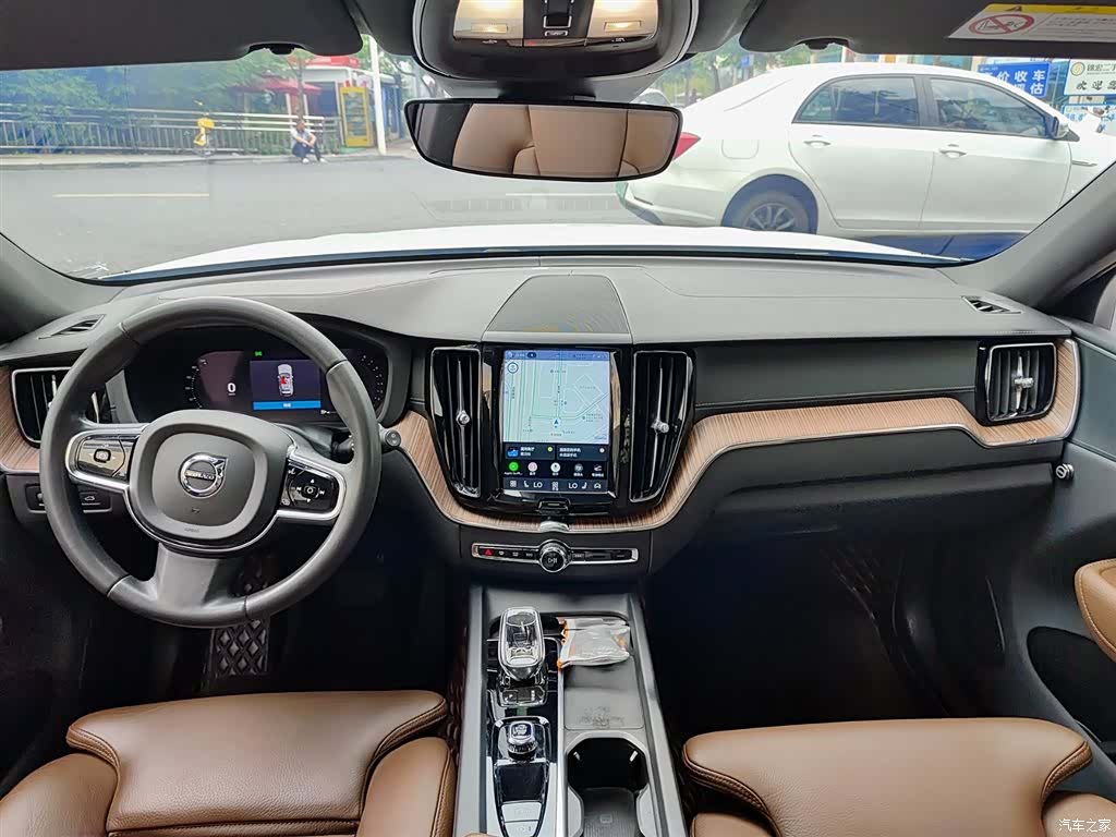 Volvo XC60, 2022 10