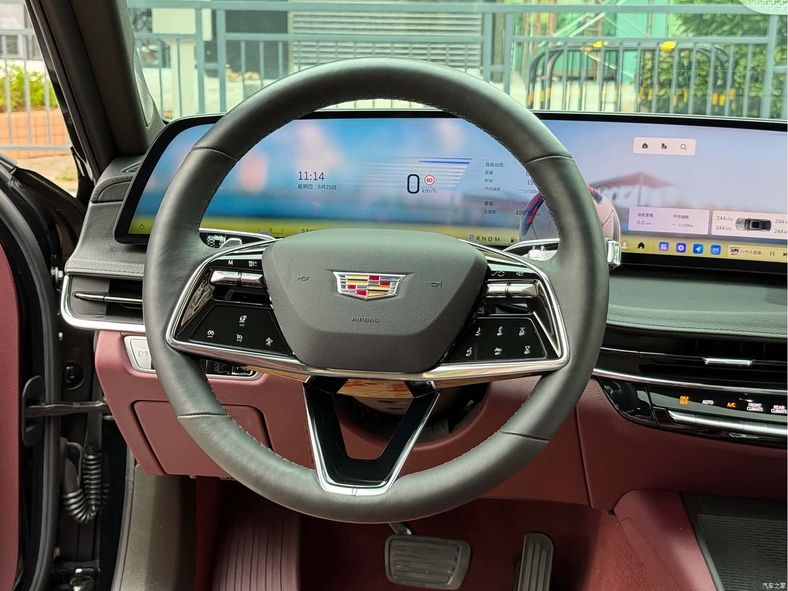 Cadillac CT6, 2023 28