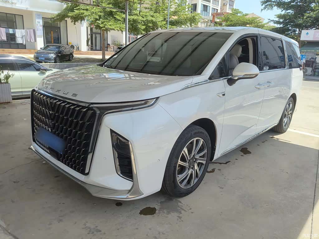 Maxus G90, 2022 1