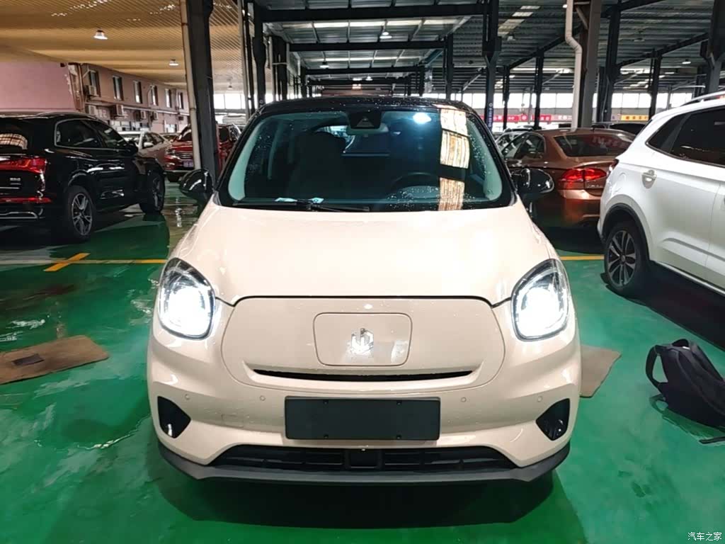 Leapmotor T03, 2022 3