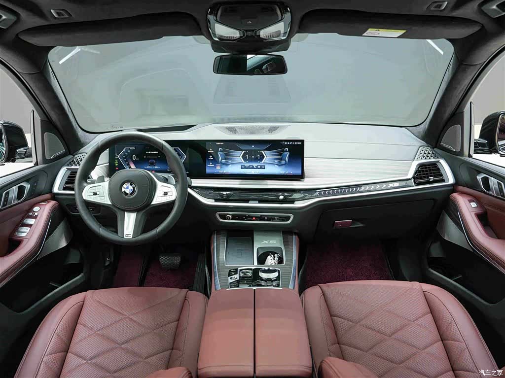 BMW X5, 2024 6