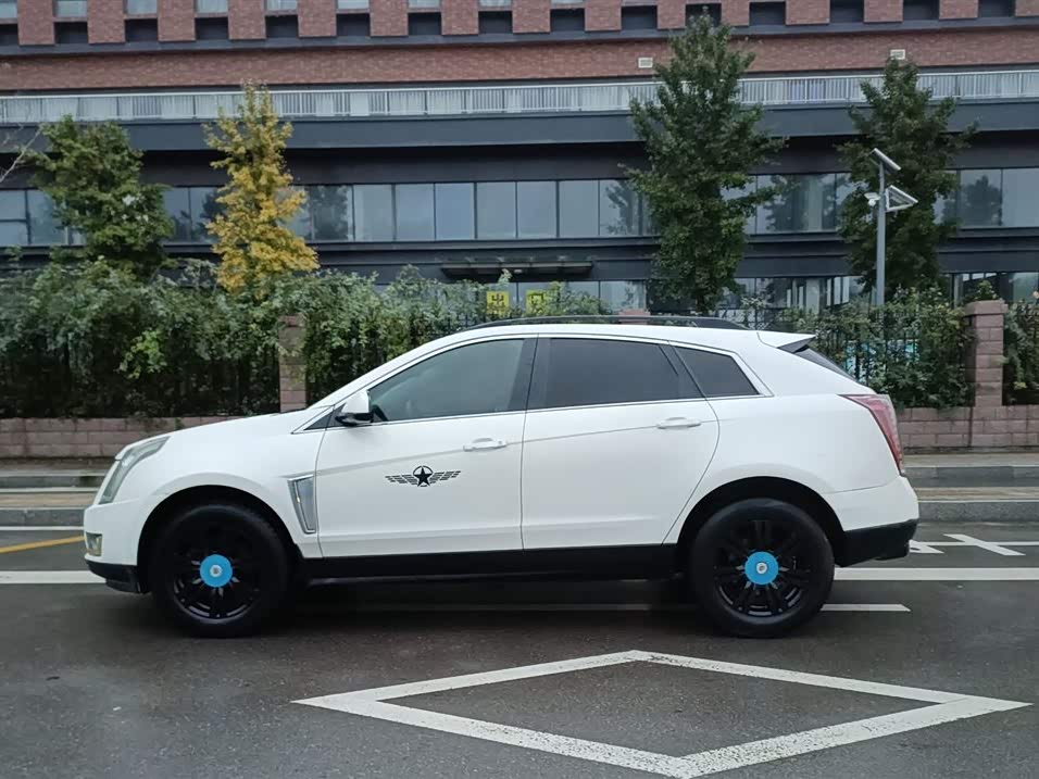Cadillac SRX