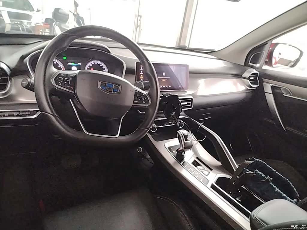 Geely Coolray, 2019 10