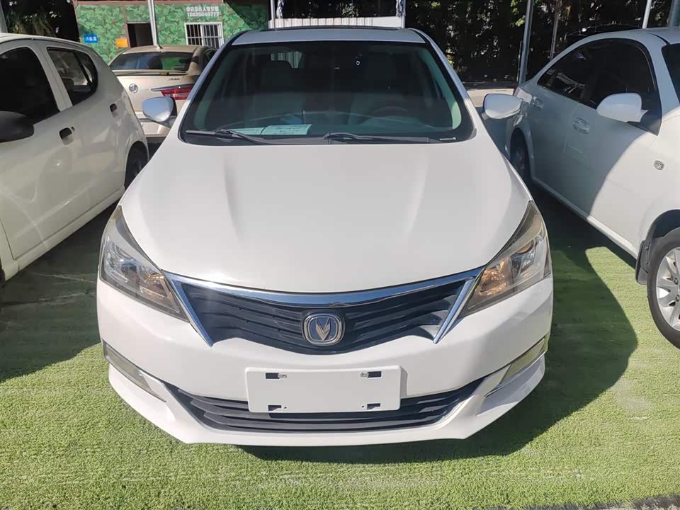 Changan Yuexiang V7