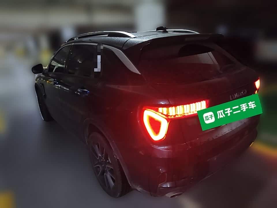 Lynk & Co 01