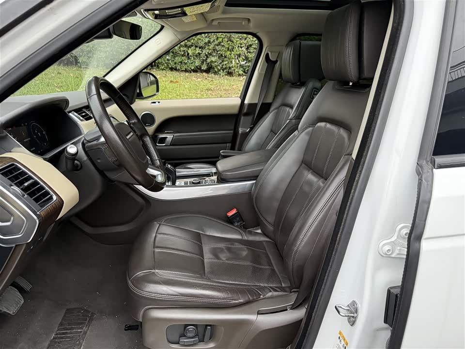 Land Rover Range Rover Sport Land Rover Range Rover Sport