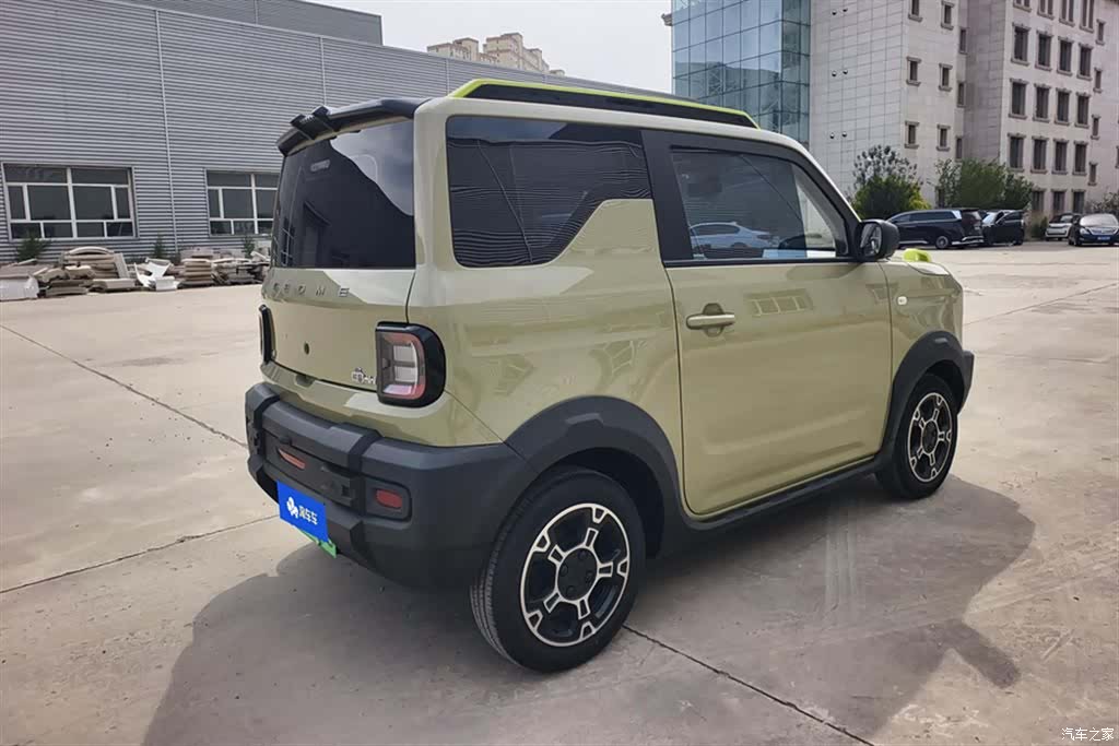 Geely Panda, 2025 3