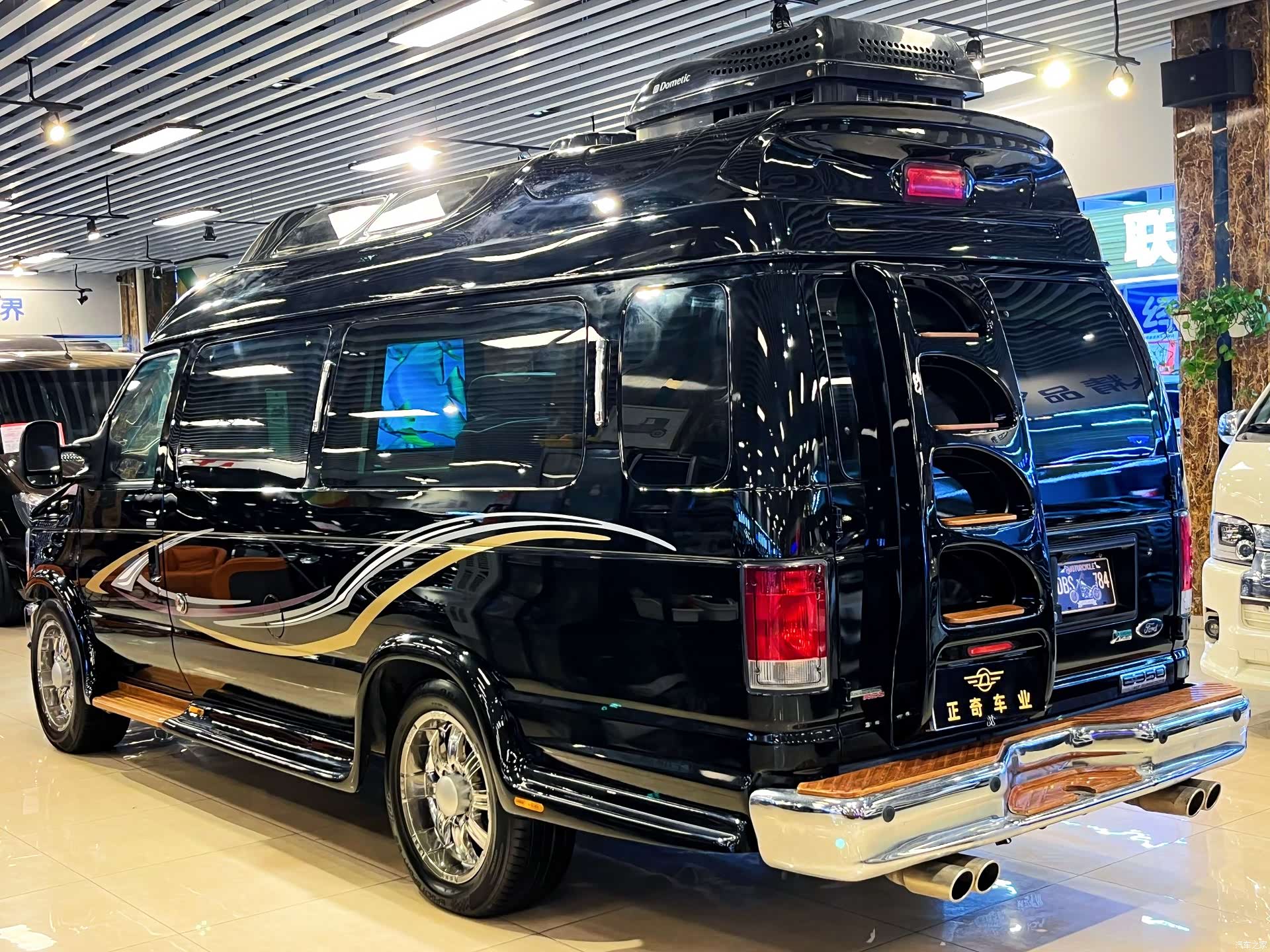 Ford E350, 2016 4