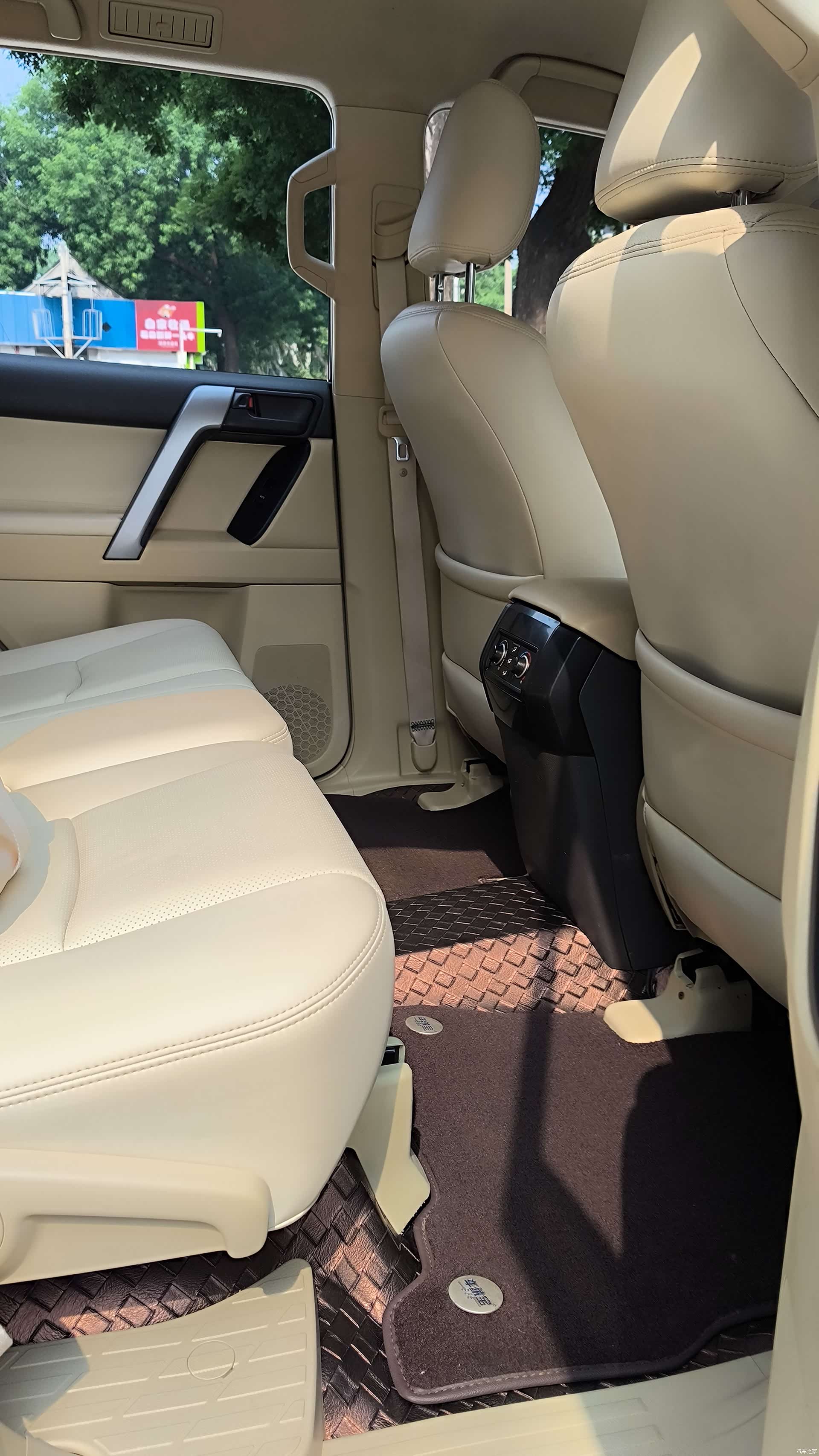 Toyota Prado, 2017 12
