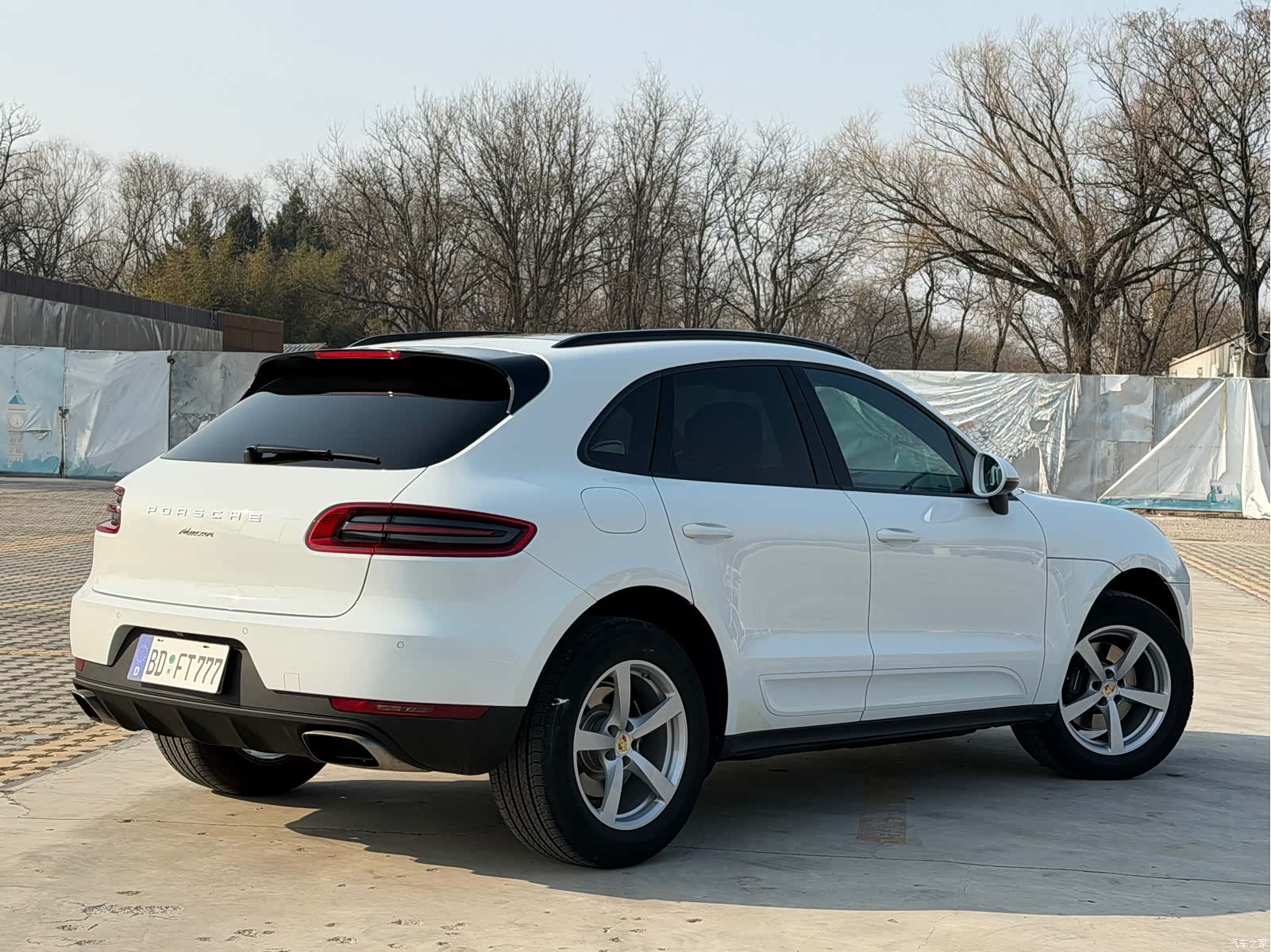 Porsche Macan, 2016 все фото