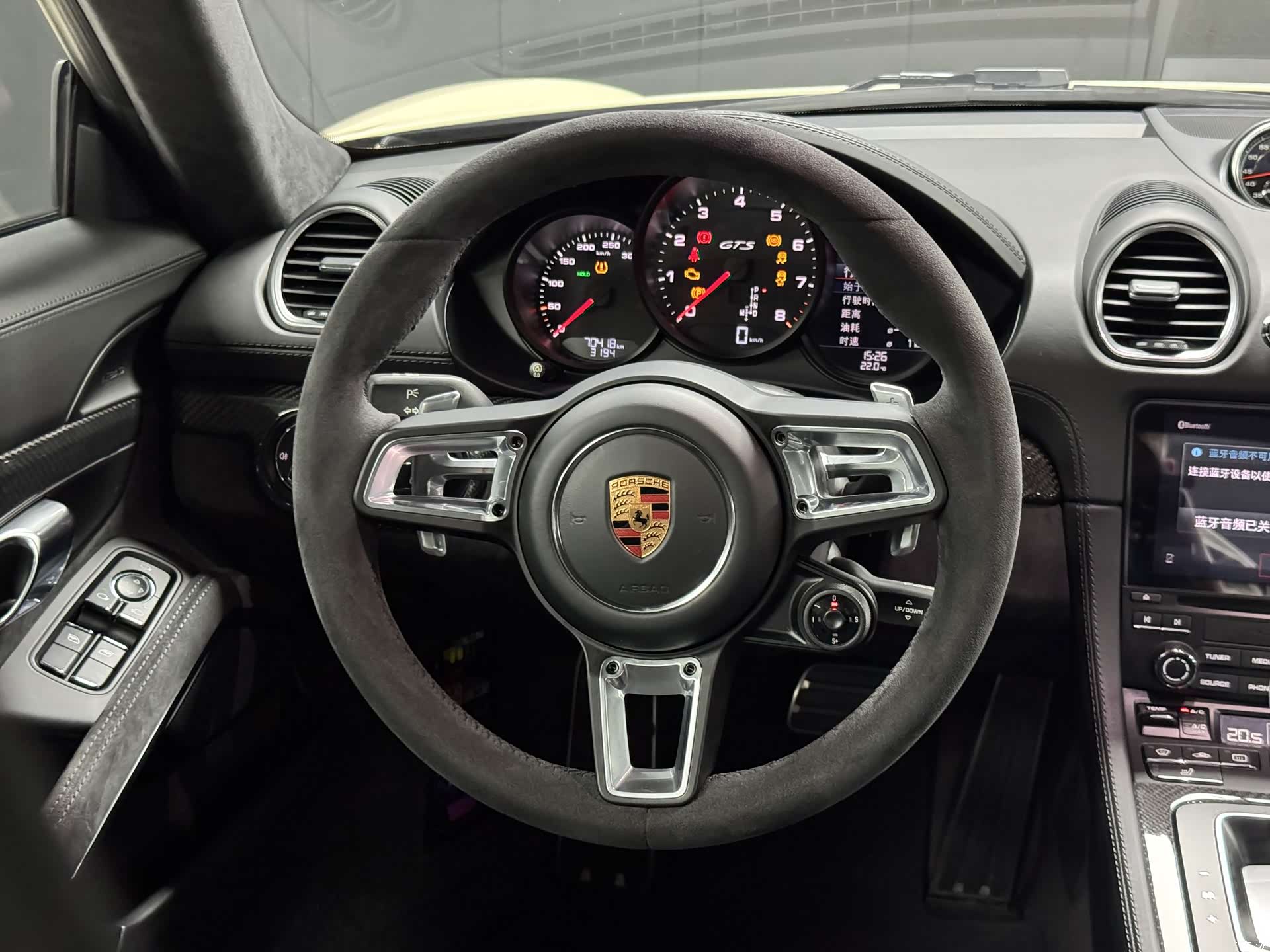 Porsche Cayman, 2018 9