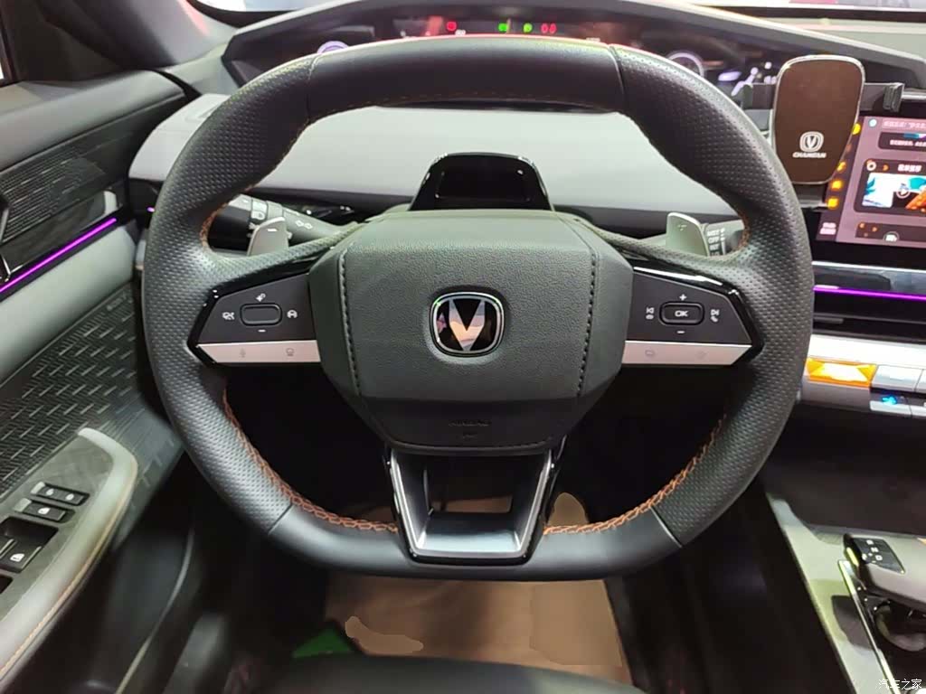 Changan UNI-V, 2022 11