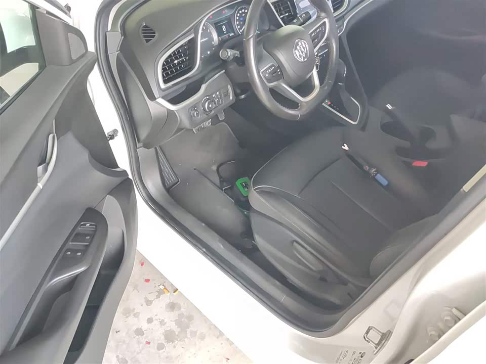 Buick Yinglang Buick Yinglang