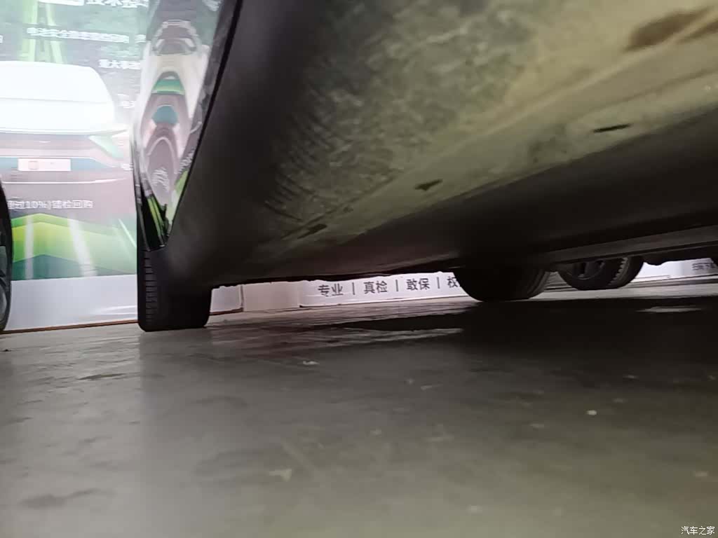 Tesla Model Y, 2023 21