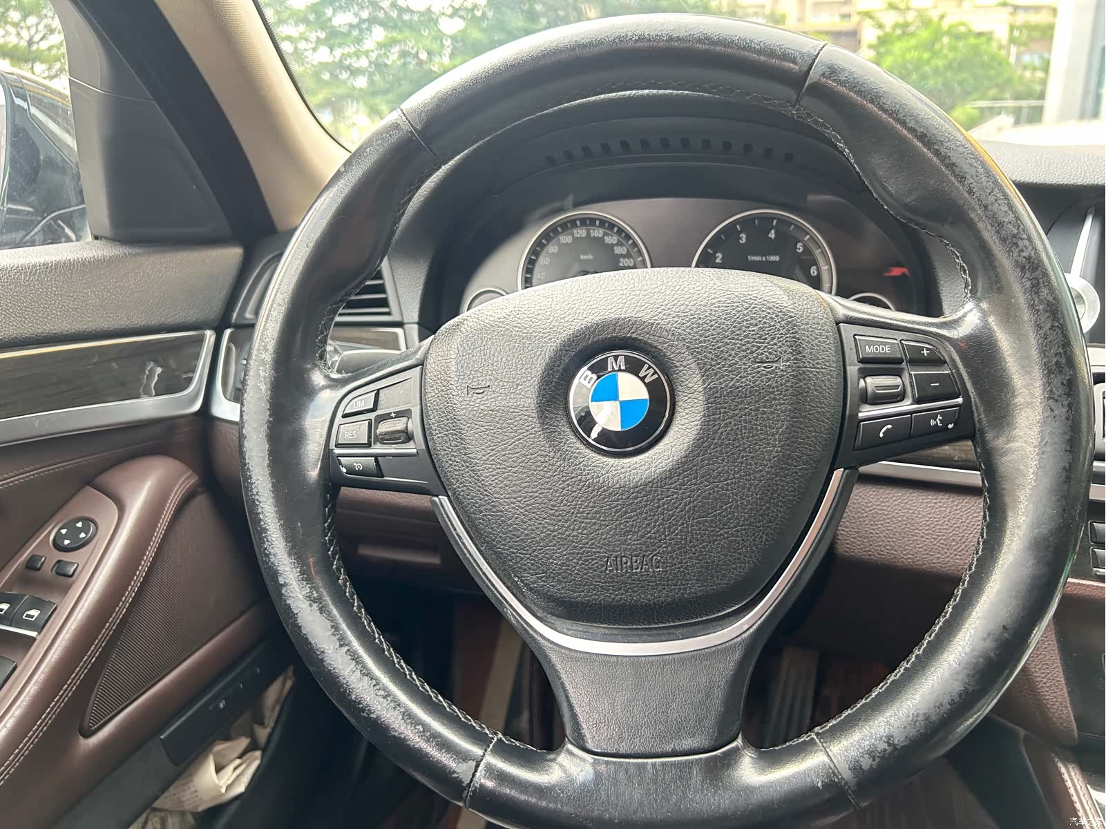 BMW 5 Series, 2016 13