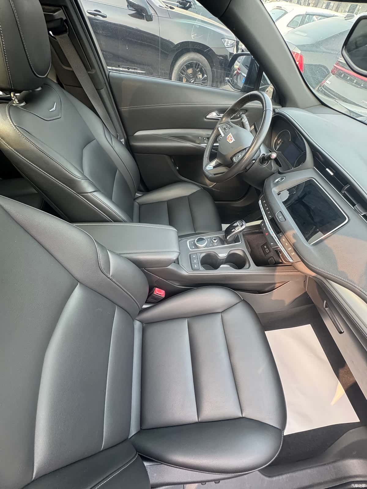 Cadillac XT4, 2021 6