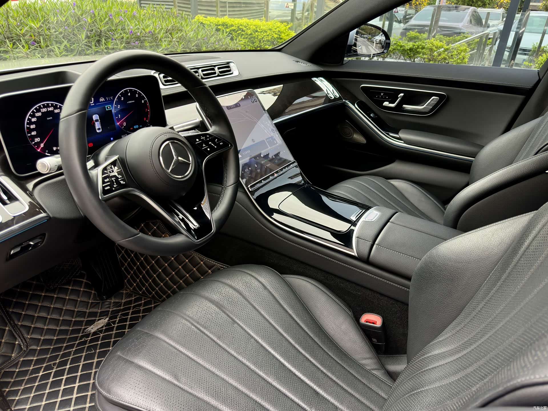 Mercedes-Benz S-Class, 2022 10